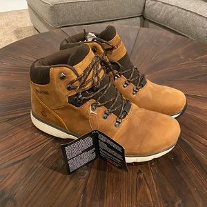 wolverine bodi boot